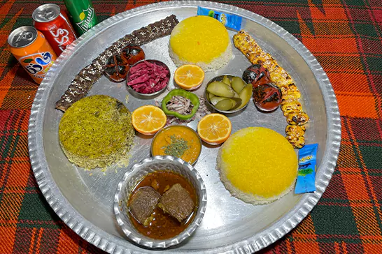 سینی سه نفره ژ‌ه‌م (وعده‌غذا)