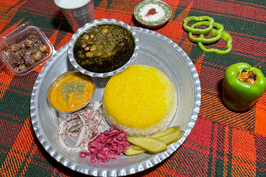چلو خورشت قورمه سبزی